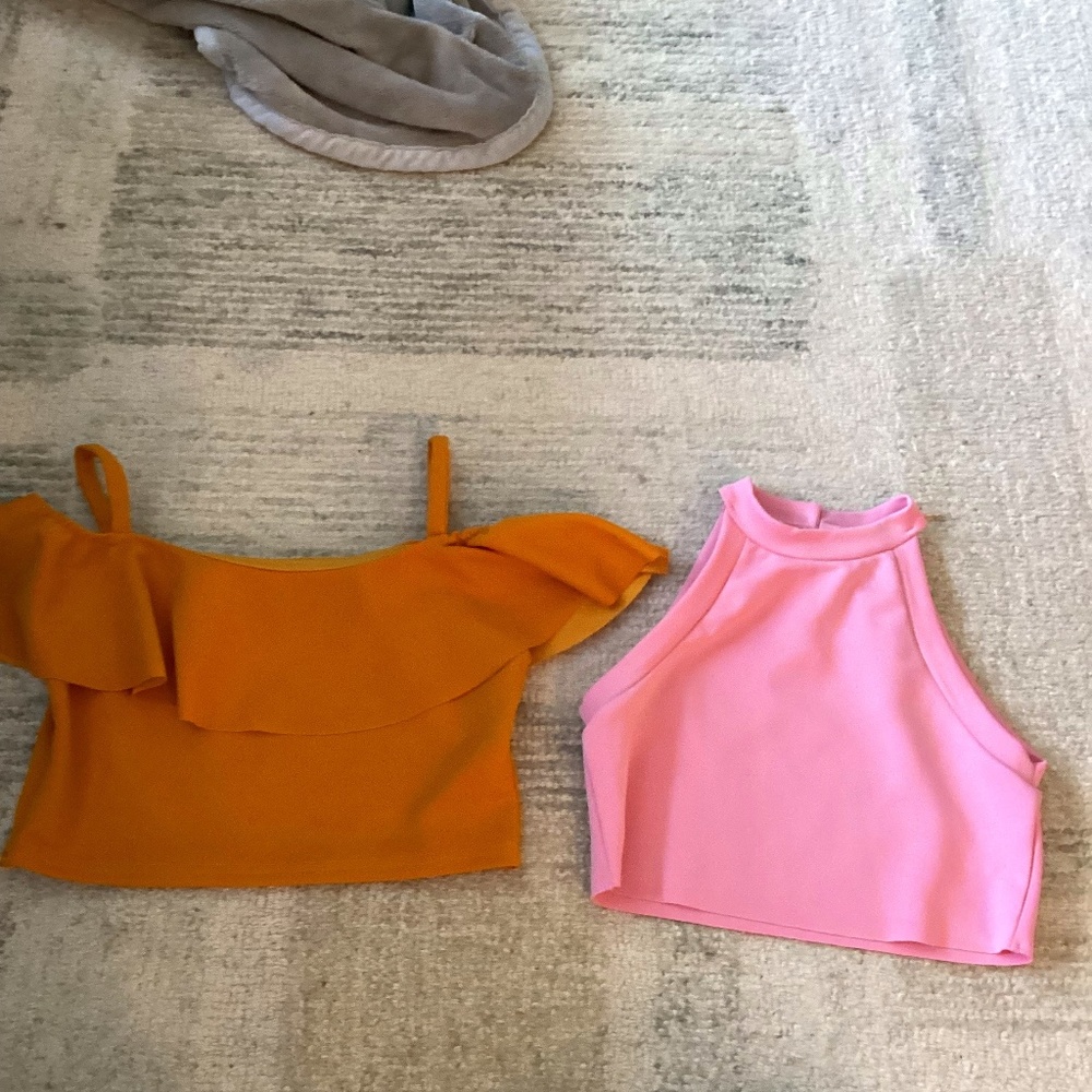 2 Girls fancy tops